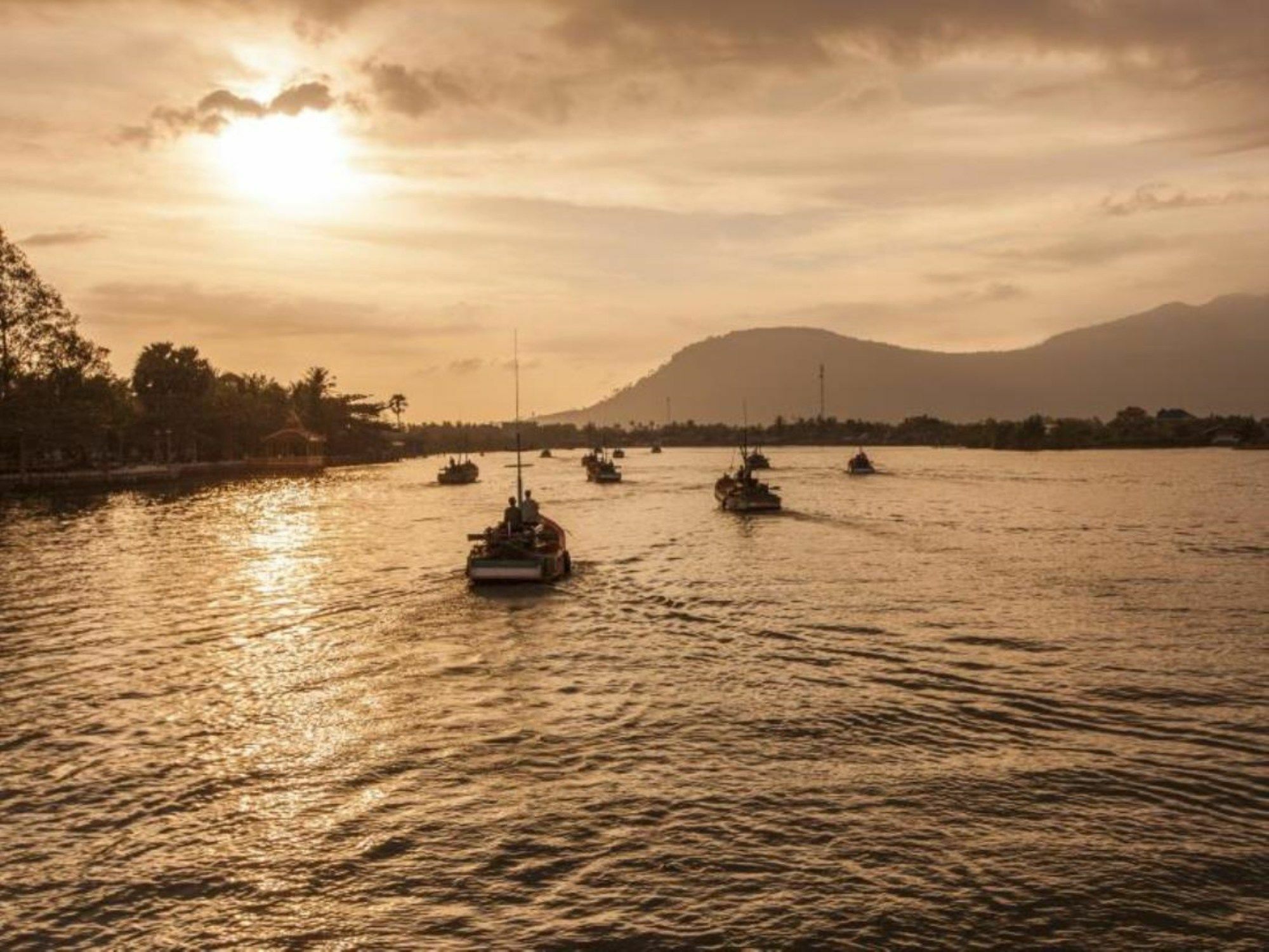 Champa Lodge Kampot Exteriör bild