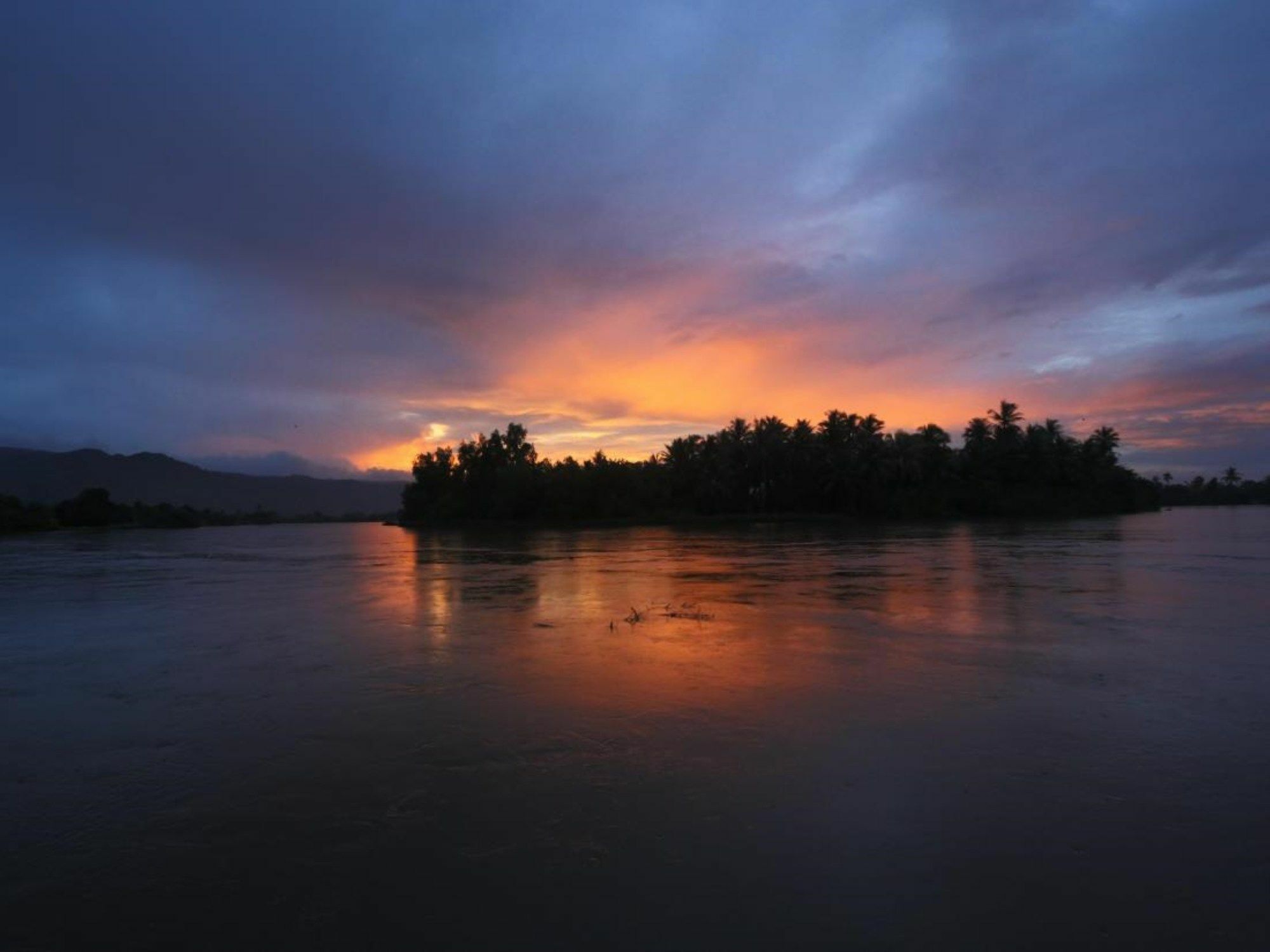 Champa Lodge Kampot Exteriör bild